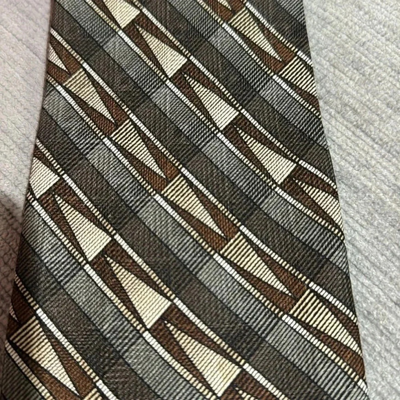 Vintage Bill Blass tie - Picture 2 of 4